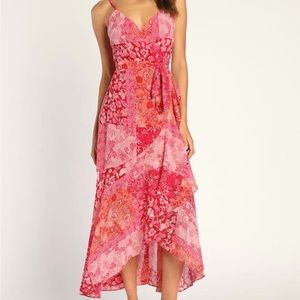 Lulu’s NWT Divinely Darling Pink Print Faux-Wrap High-Low Midi Dress